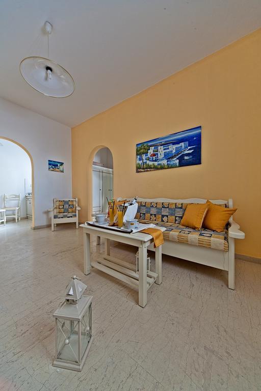 Sellada Apartments Kamári Kültér fotó
